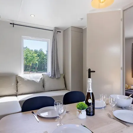 Mobilehome Vallon 53 בית נופש
